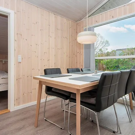 6 Person In Bjert-by Traum Casa vacanze Binderup Strand