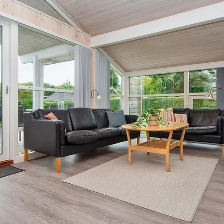 6 Person In Bjert-by Traum * Binderup Strand