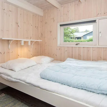 6 Person In Bjert-by Traum Casa vacanze Binderup Strand