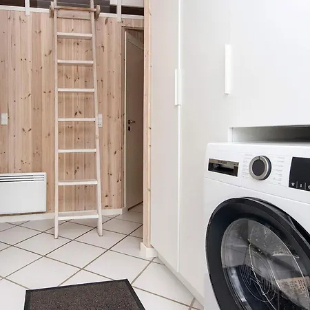 6 Person In Bjert-by Traum Casa vacanze Binderup Strand