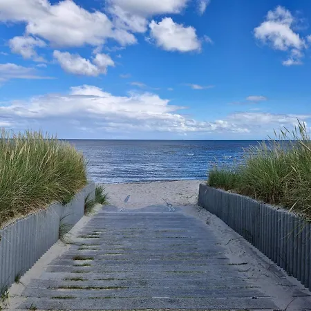 6 Person In Bjert * Binderup Strand