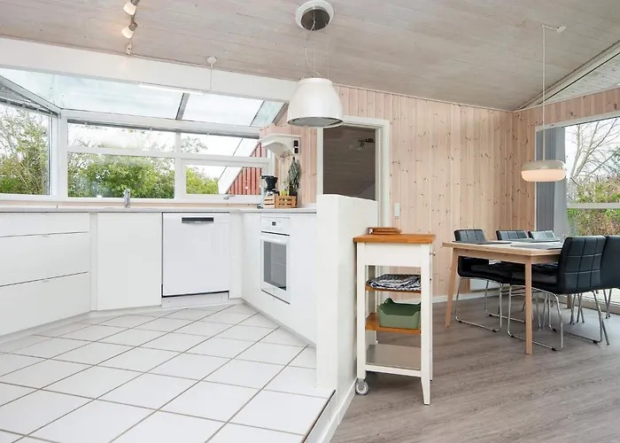 別荘 6 Person In Bjert-by Traum